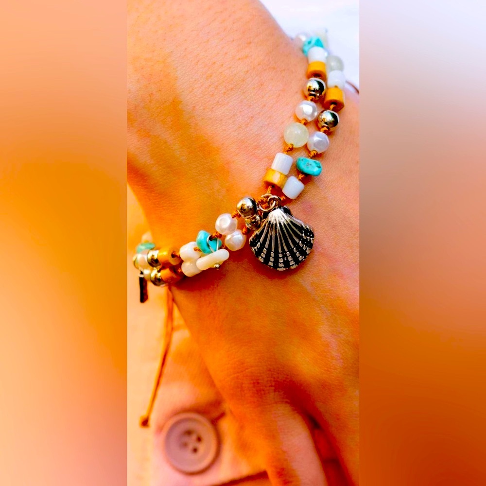 🧜🏻♀️🧜 “COASTLINE CELEBRATION” MULTI BRACELET ~ PAPARAZZI❗️🧜🏻♀️🧜 - Picture 2 of 5